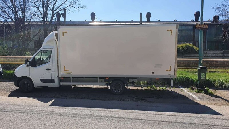 Servicii profesionale de mutari & transport mobilier
